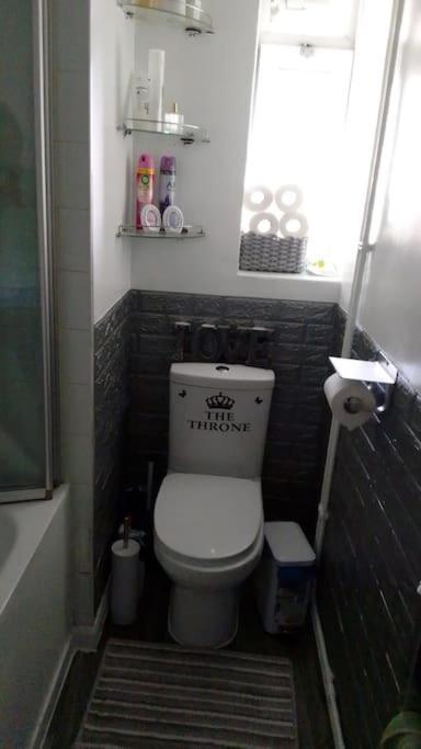 3 Bedroom Brixton Apartment Londen Buitenkant foto
