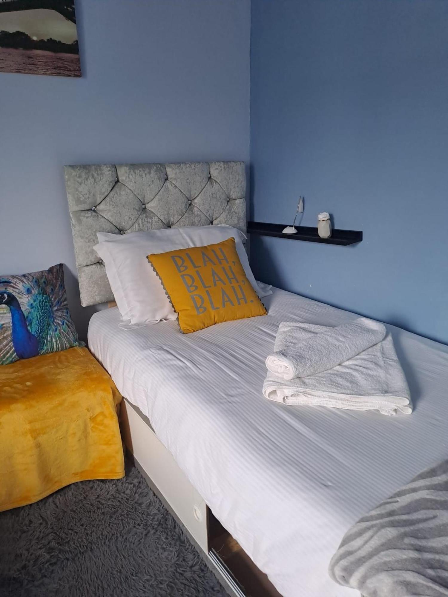 3 Bedroom Brixton Apartment Londen Buitenkant foto